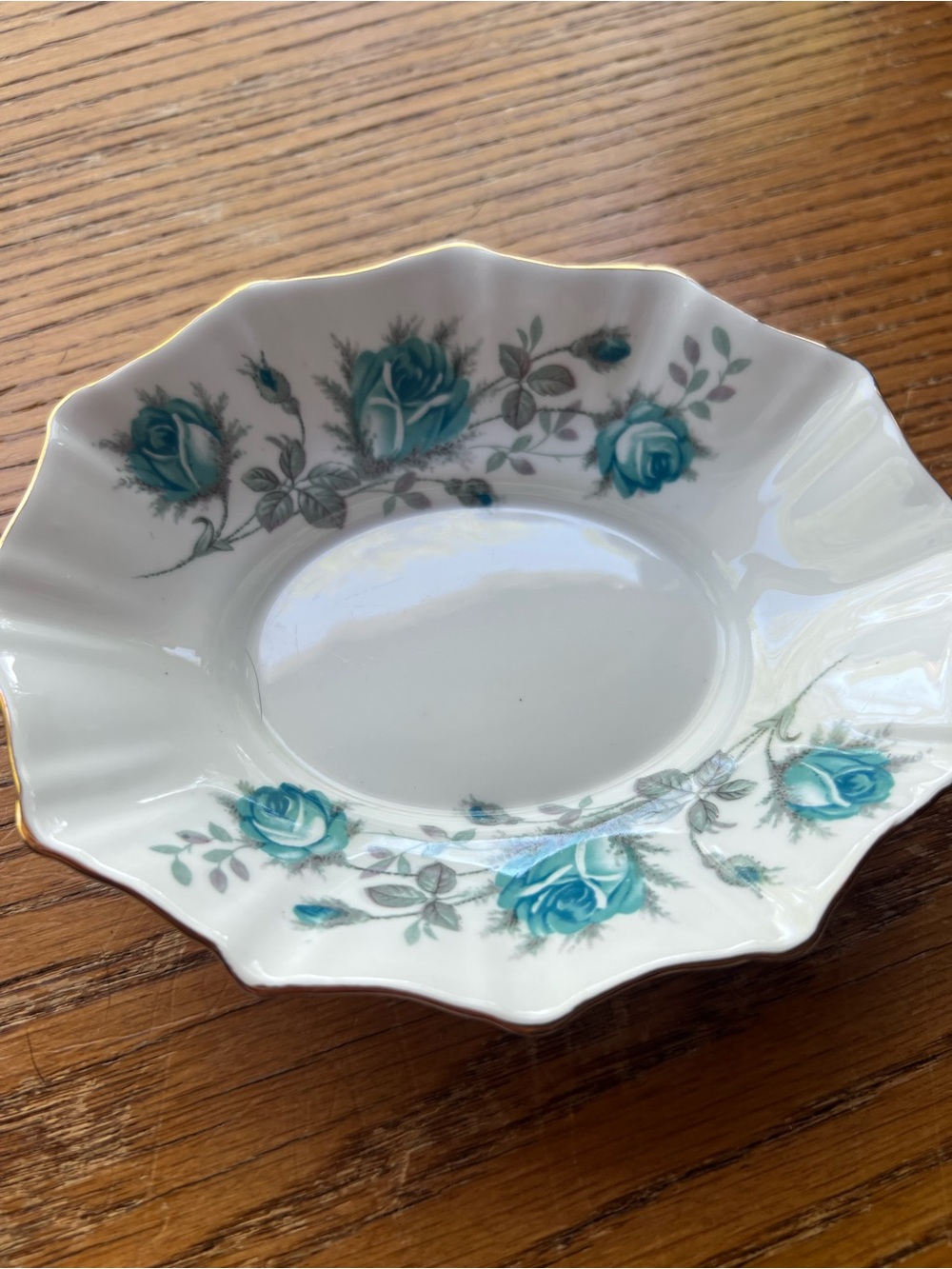 Vintage Salisbury England bone china blue rose scalloped candy trinket dish
